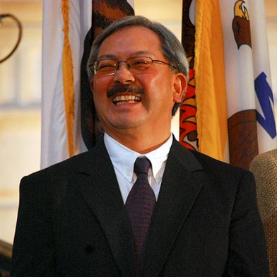Mayor Lee Touts Plans To Help Renters During Mid-Market Walkabout