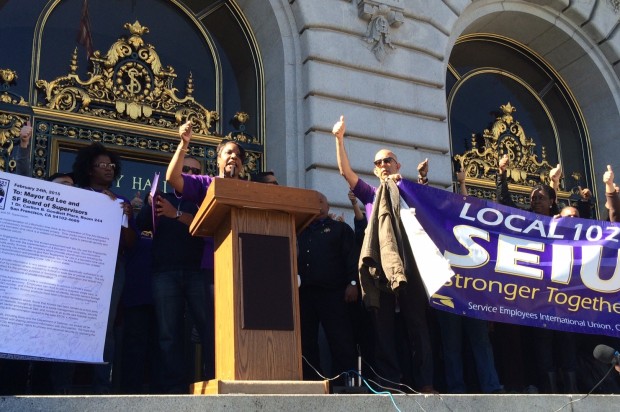 City Workers at De Young, Legion of Honor Protest Use of Fingerprinting Technology